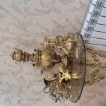 میز خاطره  و سماور و دکوری های روش برنز و نیز تلفن و و تلفن برنز