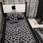 تختخواب تشک رویال کمد لباس سه کشو ریلی قالیچه پرده