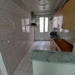 آپارتمان ۴۰م با پارکینگ دستغیب نرسیده به یادگار