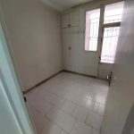 آپارتمان ۴۰م با پارکینگ دستغیب نرسیده به یادگار