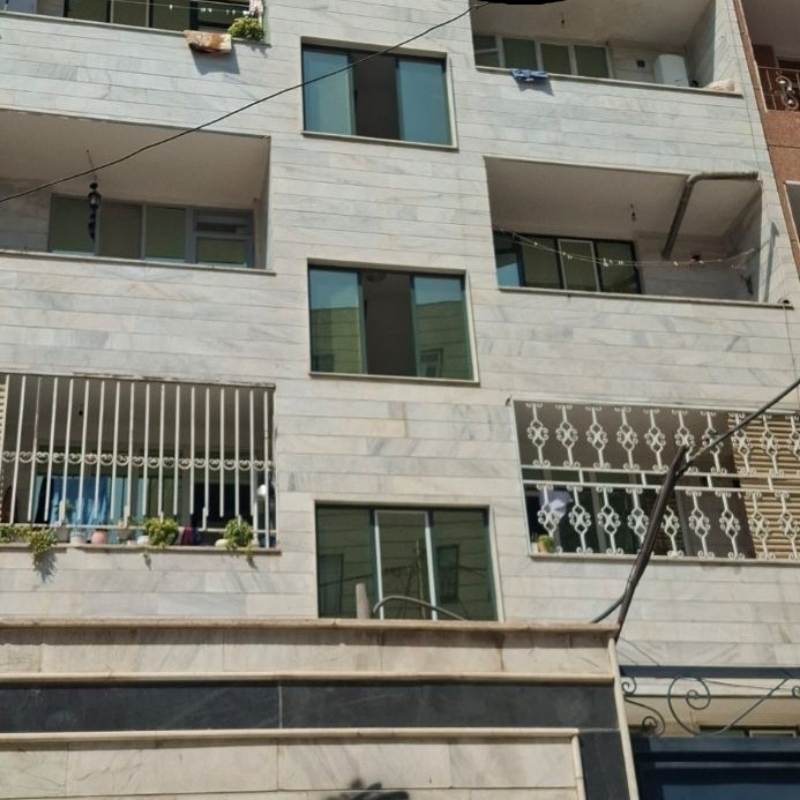 55متر طبقه 4 میدان امام حسین کوچه سجاد