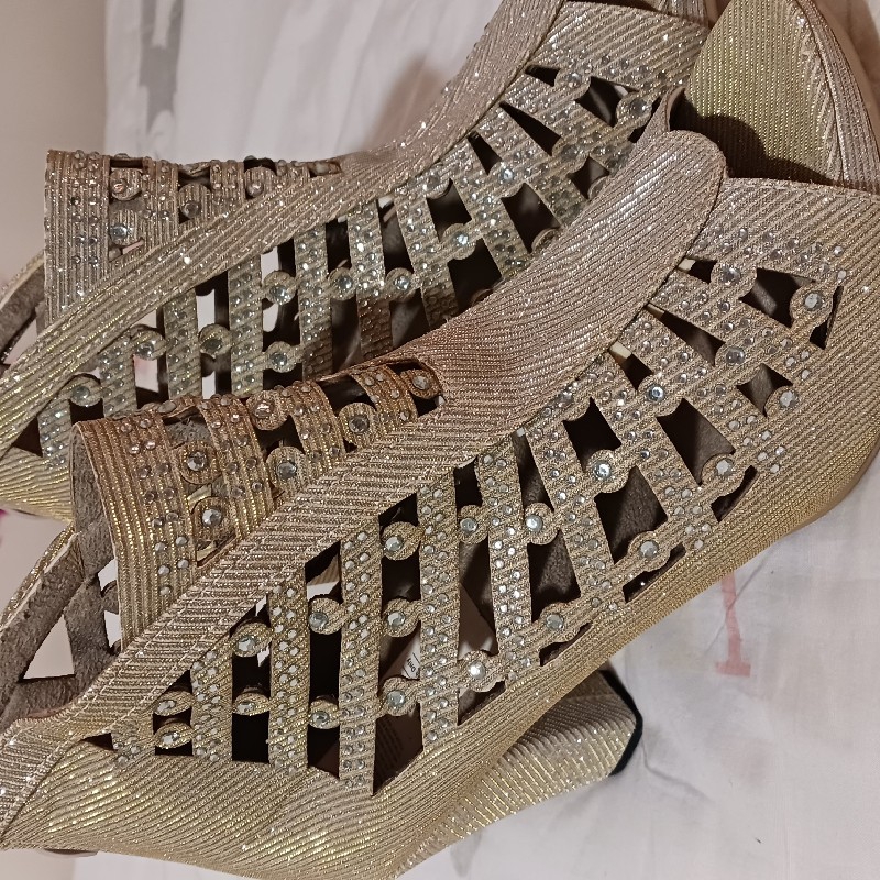 کفش مجلسی زنانه سایز ۳۹