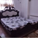 فروش تخت سفارشی به همراه آینه.