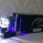 کامیون بزرگ فلزی