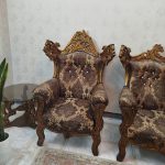 مبل سلطنتی ۷ نفره به همراه جلو مبلی و دو عدد عسلی