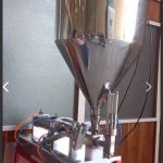 دستگاه  پرکن و درب بند مایعات و مواد پودری