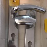 قفل ودست گیر