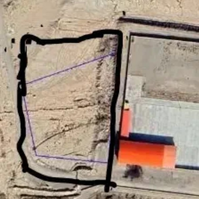 یک قطعه زمین