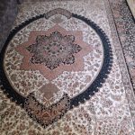 دوعدد فرش ۹متری بسیار تمیز و عالی عکس بی کیفیت میباشد