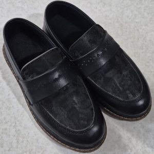 کفش پسرانه و دخترانه