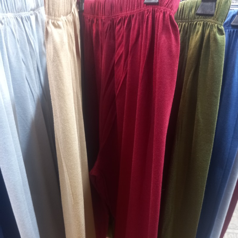 شلوارک زنانه
