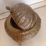 زیر سیگاری عتیقه وتسبیح برنج