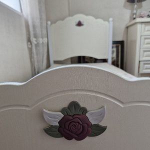 تخت خواب یک نفره