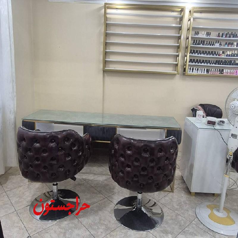 اجاره میز ناخن با اجاره اتاق