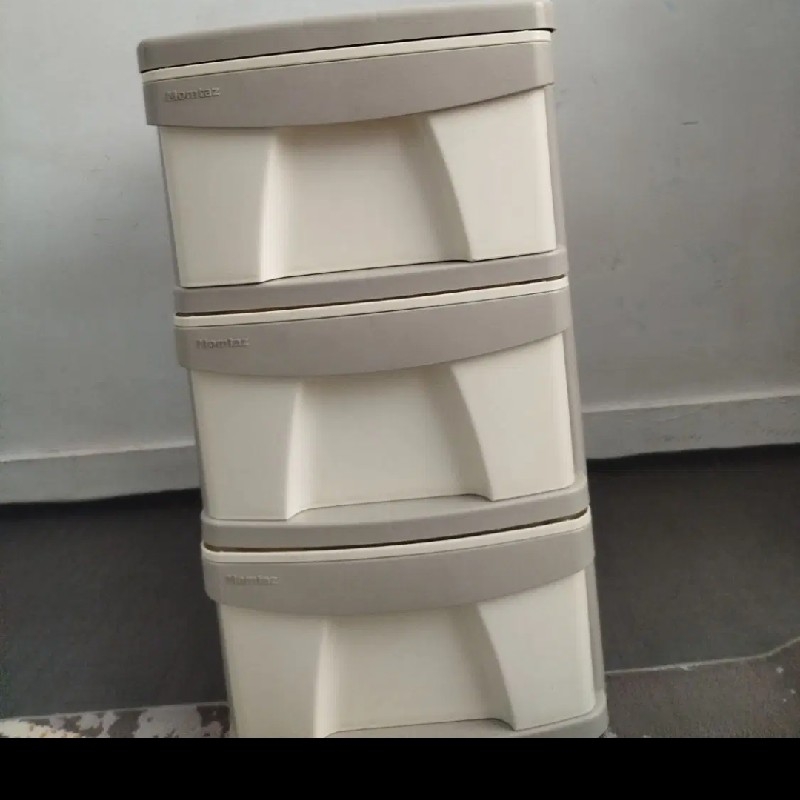 فایل سه کشو بزرگ