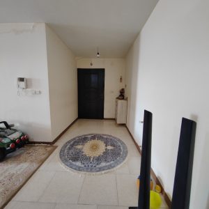 آپارتمان 104 متری شهرک طلاییه