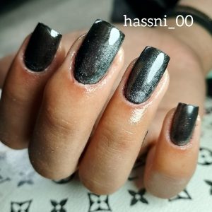 کاشت ناخن به صورت حرفه ایی و قیمت مناسب